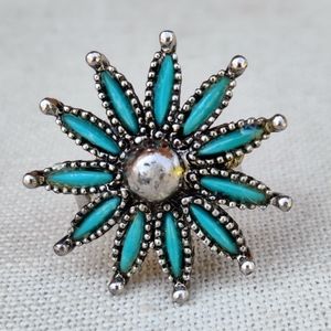 Vintage large turquoise flower ring